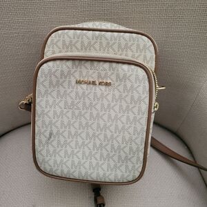 Michael Kors Cross Body Bag